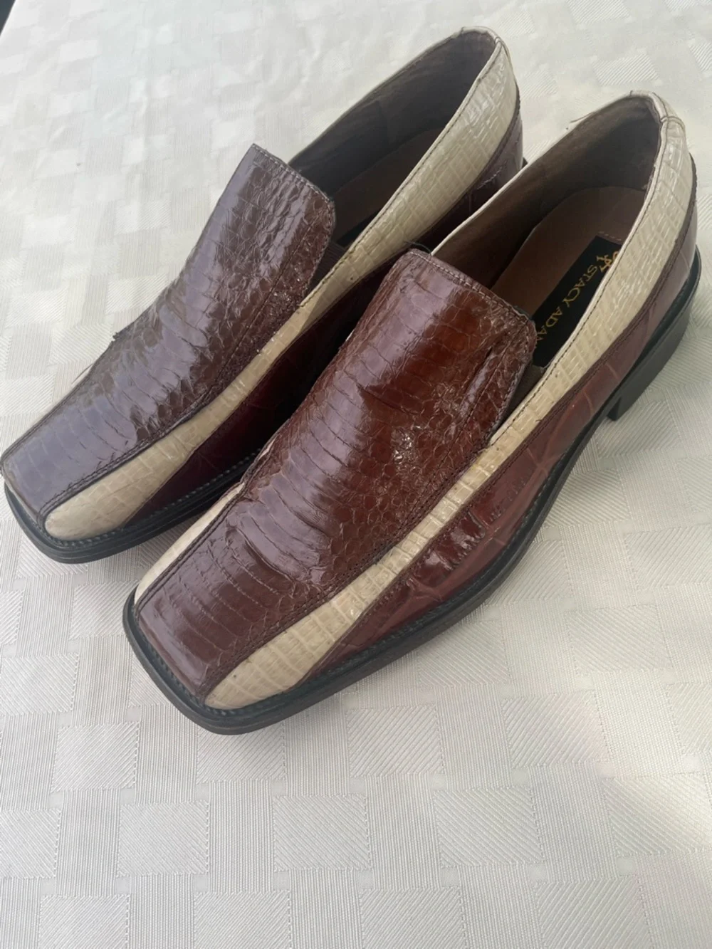 Stacy Adams Brown & Cream Genuine snake and leather upperTexture Slip-On Loafers